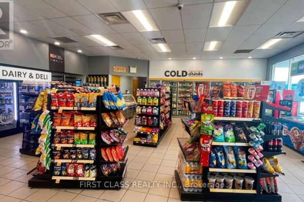 2976 Highway 11 Expressway, Oro Medonte, ON L0L2E0 Photo 4