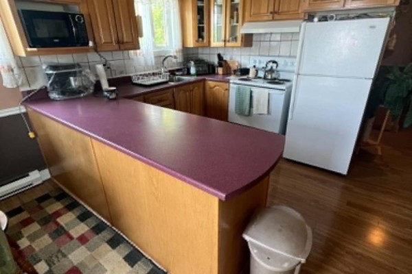 Living room - 298 Main Road, Sunnyside, NL A0B3J0 Photo 5