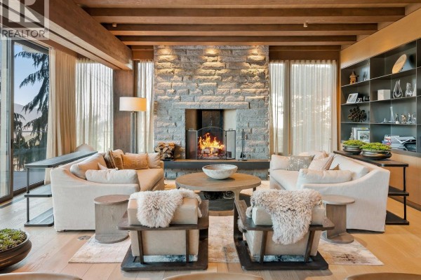 2982 High Point Drive, Whistler, BC V8E0L6 Photo 4