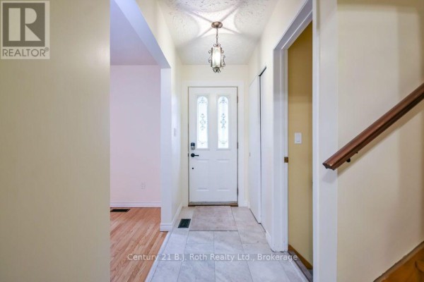 Dining room - 299 Bay Street, Orillia, ON L3V3X2 Photo 3