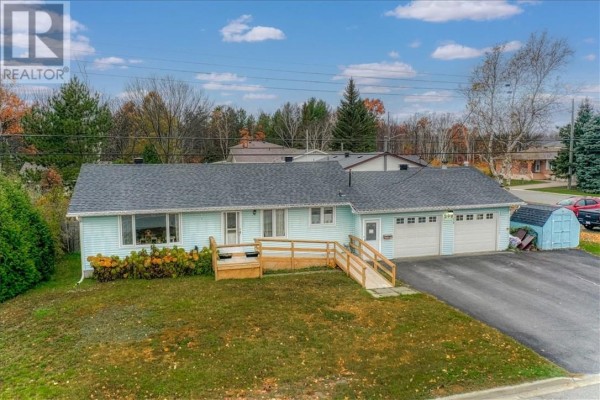299 Penman, Greater Sudbury, ON P3L1H8 Photo 2