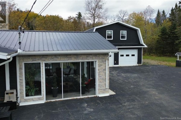 Bath (# pieces 1-6) - 2994 Route 108, New Denmark, NB E7G2T2 Photo 5