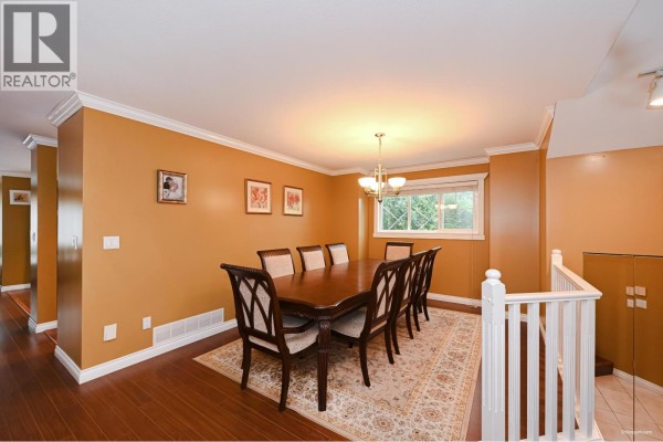2995 Pinetree Close, Coquitlam, BC V3E2Z5 Photo 5
