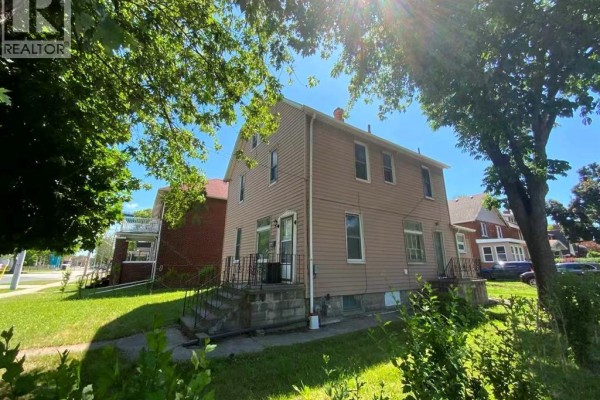 2995 University Ave W, Windsor, ON, photo 3