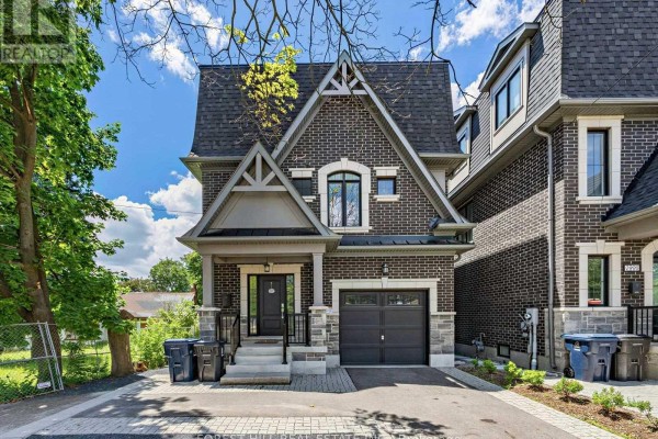 Family room - 2996 Weston Road, Toronto, ON M9M2S7 Photo 3