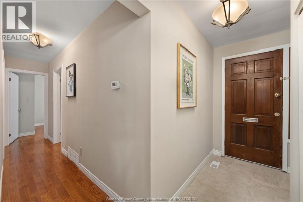 Other - 2997 St Patrick's Drive, Windsor, ON N9E3G8 Photo 5