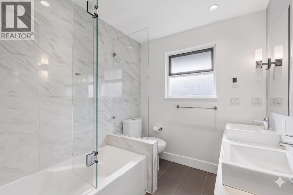 2999 Larson Road, North Vancouver, BC V7N3W6 Photo 4