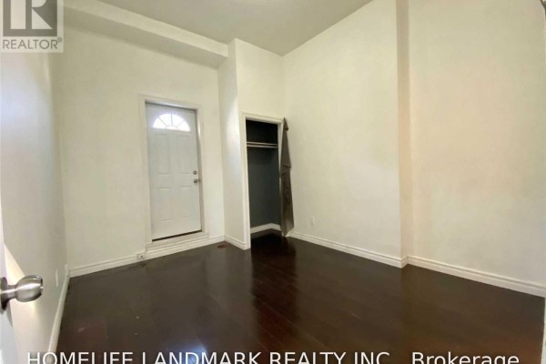 Bedroom - 2b - 1406 Queen Street W, Toronto, ON M6K1L9 Photo 3