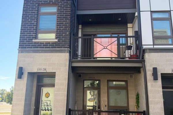 2b - 155 Thomas Slee Drive, Kitchener, ON, photo 3