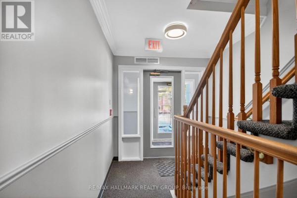 2b - 51 Robson Court, Ottawa, ON K2K2W1 Photo 4