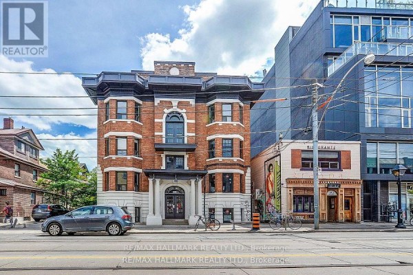 2b - 795 College Street, Toronto, ON M6G1C7 Photo 3