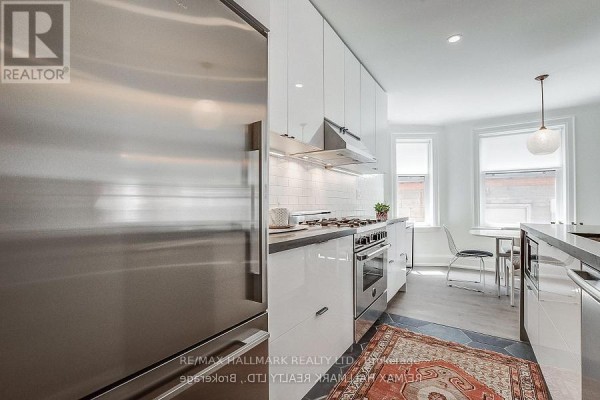 2b - 795 College Street, Toronto, ON M6G1C7 Photo 5