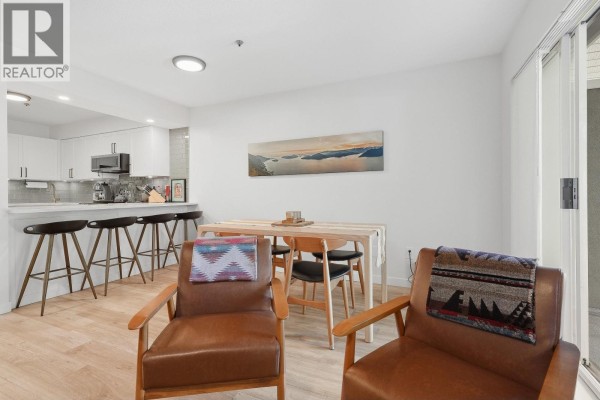 2b 1048 E 7th Avenue, Vancouver, BC V5T1P7 Photo 5