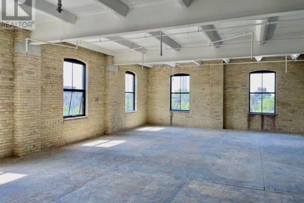 2c - 30 Powerhouse Street, Toronto, ON M6H0C6 Photo 3