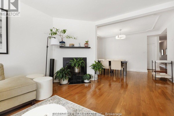 Bedroom 2 - 2nd & 3rd Floor - 14b Glenview Avenue, Toronto, ON M4R1P6 Photo 5