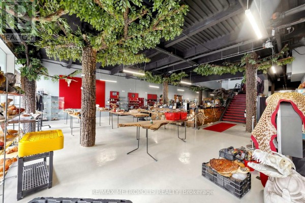 2nd & 3rd Floor - 331 - 333 Yonge Street, Toronto, ON M5B1R7 Photo 5