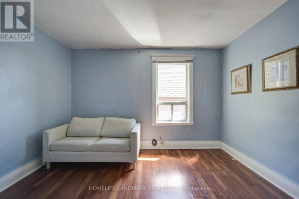 2nd Fl - 19 Armstrong Avenue, Toronto, ON M6H1V9 Photo 5