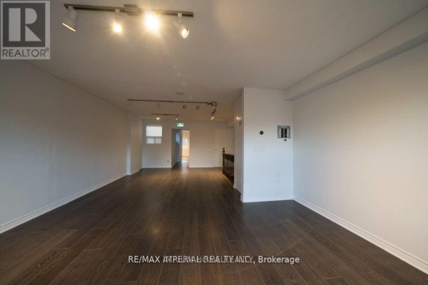 2nd Fl - 3334 A Yonge Street, Toronto, ON M4N2M4 Photo 5