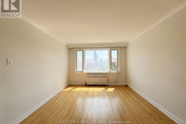 Dining room - 2nd Fl - 82 Lanark Avenue, Toronto, ON M6E2G4 Photo 2