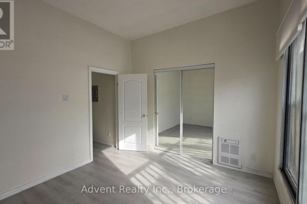 2nd Floor - 1454 Queen Street W, Toronto, ON M6K1M2 Photo 3