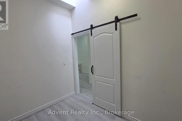 2nd Floor - 1454 Queen Street W, Toronto, ON M6K1M2 Photo 5