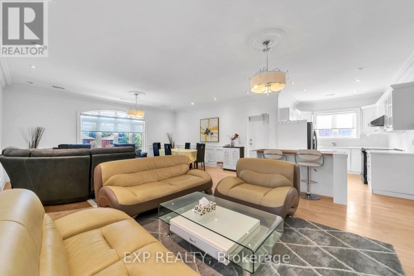 2nd Floor - 2 Mackay Drive, Richmond Hill, ON L4C6P1 Photo 3