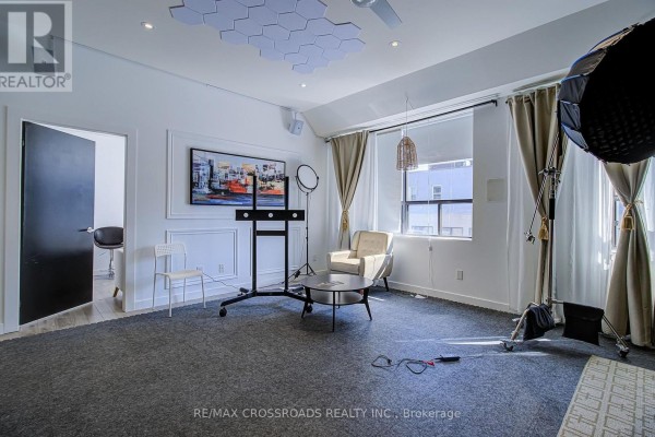 2nd Floor - 2017 Danforth Avenue, Toronto, ON M4C1J7 Photo 5