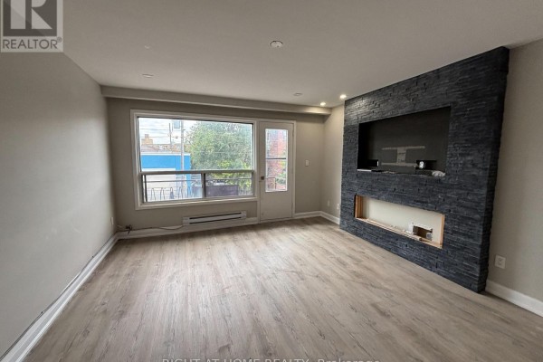 2nd Floor - 513 Oakwood Avenue, Toronto, ON M6E2W9 Photo 5