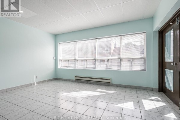 2nd Floor - 600 Gerrard Street E, Toronto, ON M4M1Y3 Photo 3