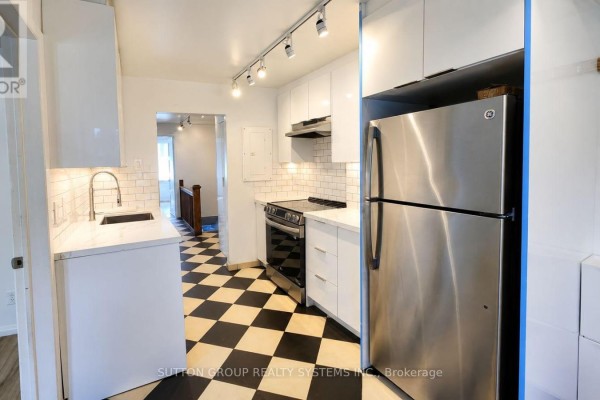 2nd Floor - 616 Rogers Road, Toronto, ON, photo 2