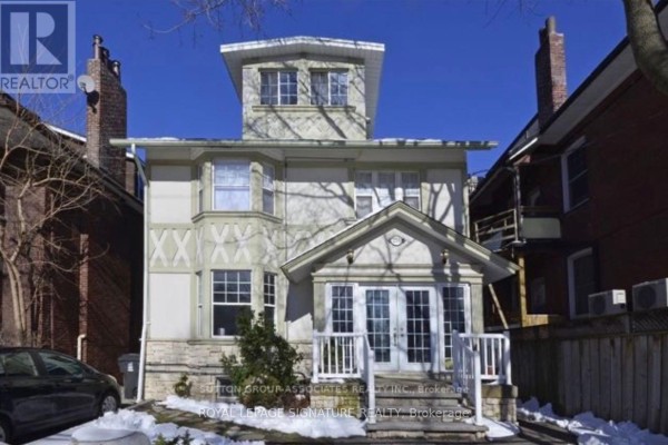 2nd Floor Unit - 255 Indian Road, Toronto