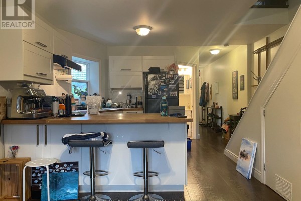 2nd Flr - 716 Ossington Avenue, Toronto, ON M5G3T7 Photo 4