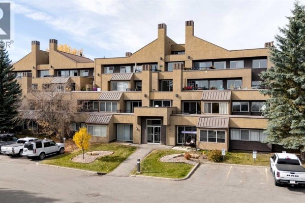 3, 125 Village Heights Sw, Calgary