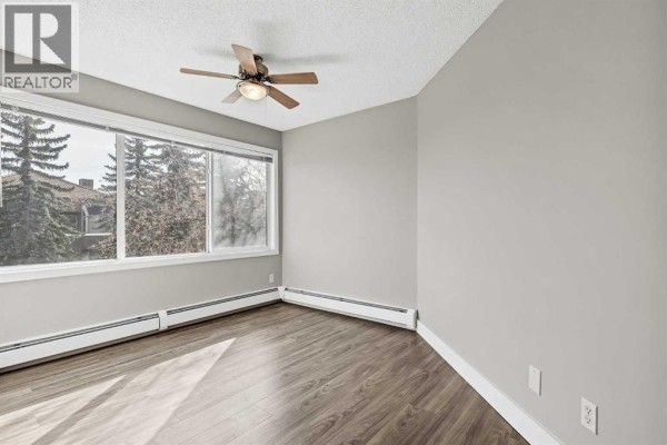 Kitchen - 3, 125 Village Heights Sw, Calgary, AB T3H2L2 Photo 5