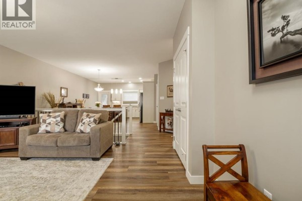 Kitchen - 3, 179 Fairmont Boulevard S, Lethbridge, AB T1K7E8 Photo 3