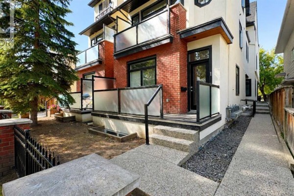 Den - 3, 2118 35 Avenue Sw, Calgary, AB T2T2E3 Photo 2