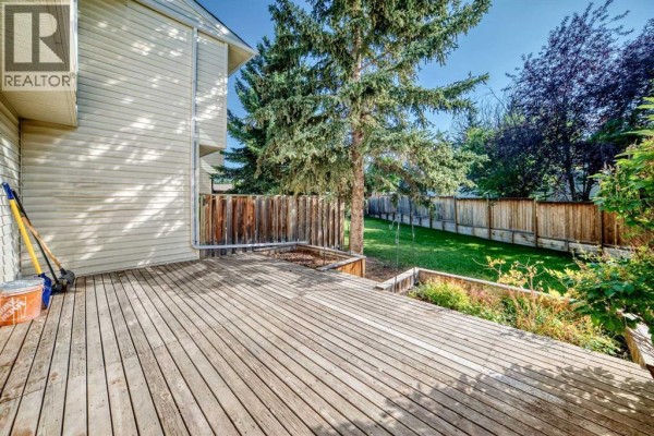Primary Bedroom - 3, 24 Cascade Place, Cochrane, AB T4C0G6 Photo 5