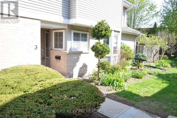 3 - 104 Woodlawn Road E, Guelph, ON, photo 2