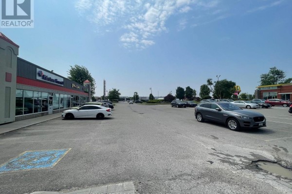 3 - 1060 Ontario Street, Stratford, ON N5A6Z3 Photo 3