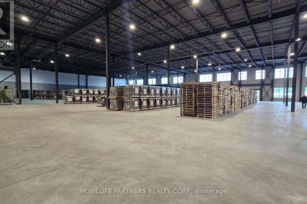 3 - 125 Engelhard Drive, Aurora, ON, photo 2
