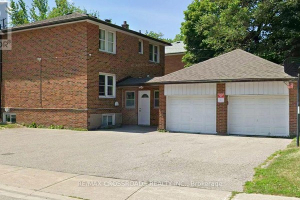 3 - 128 Major Mackenzie Drive E, Richmond Hill, ON, photo 2