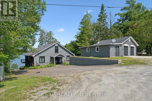 Den - 3 - 1378 Three Mile Lake Road, Muskoka Lakes, ON P0B1M0 Photo 4