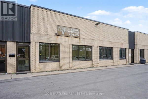 3 - 145 Konrad Crescent, Markham, ON L3R9T9 Photo 2