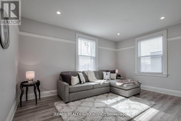 3 - 1492 Dundas Street E, Toronto, ON M4M1S9 Photo 5