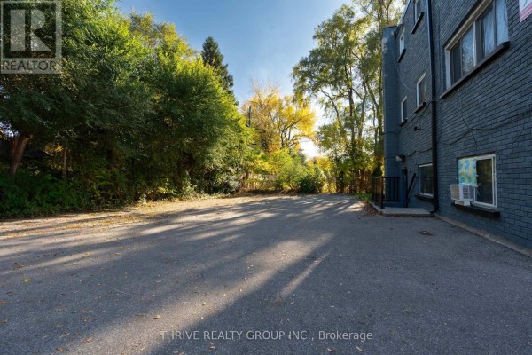 3 - 153 Godfrey Drive E, London East