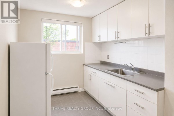 3 - 153 Godfrey Drive E, London East, ON N5V2E8 Photo 5