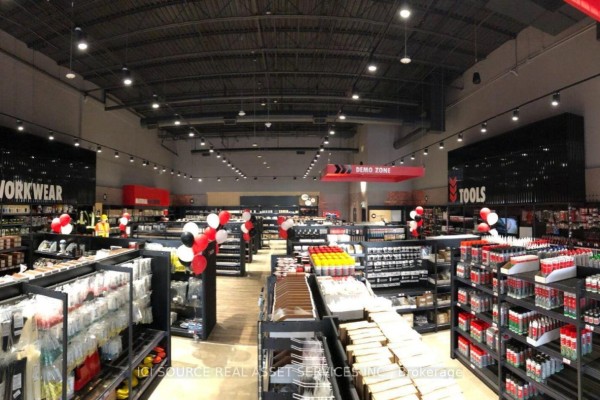3 - 156 Chrislea Road, Vaughan, ON L4L8V1 Photo 2