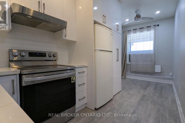 3 - 157 Main Street, Toronto, ON M4E2Z5 Photo 4