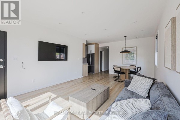 3 - 159 Locksley Avenue, Toronto, ON M6B3N6 Photo 5