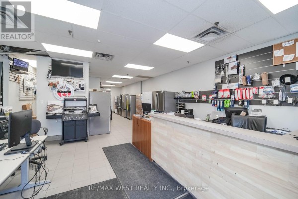 3 - 176 Bullock Drive, Markham, ON, photo 3